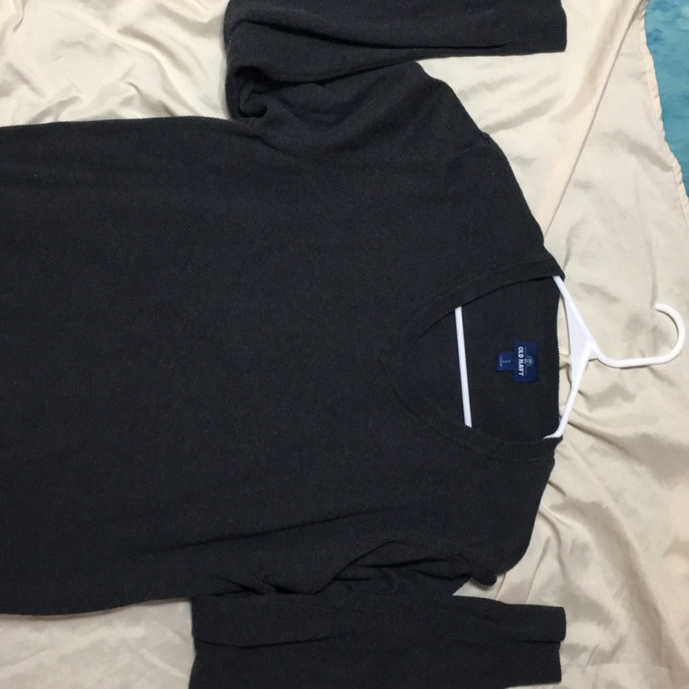 Vneck sweater
